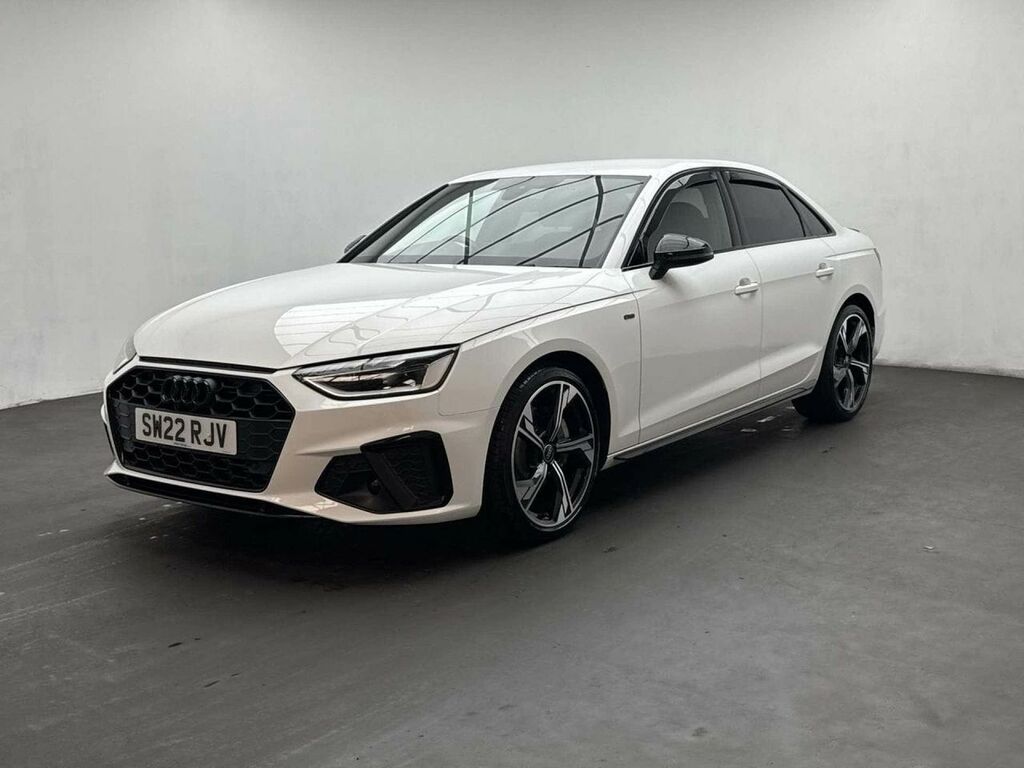 Audi A4 2.0 A4 Black Edition 40 Tfsi Mhev White #4
