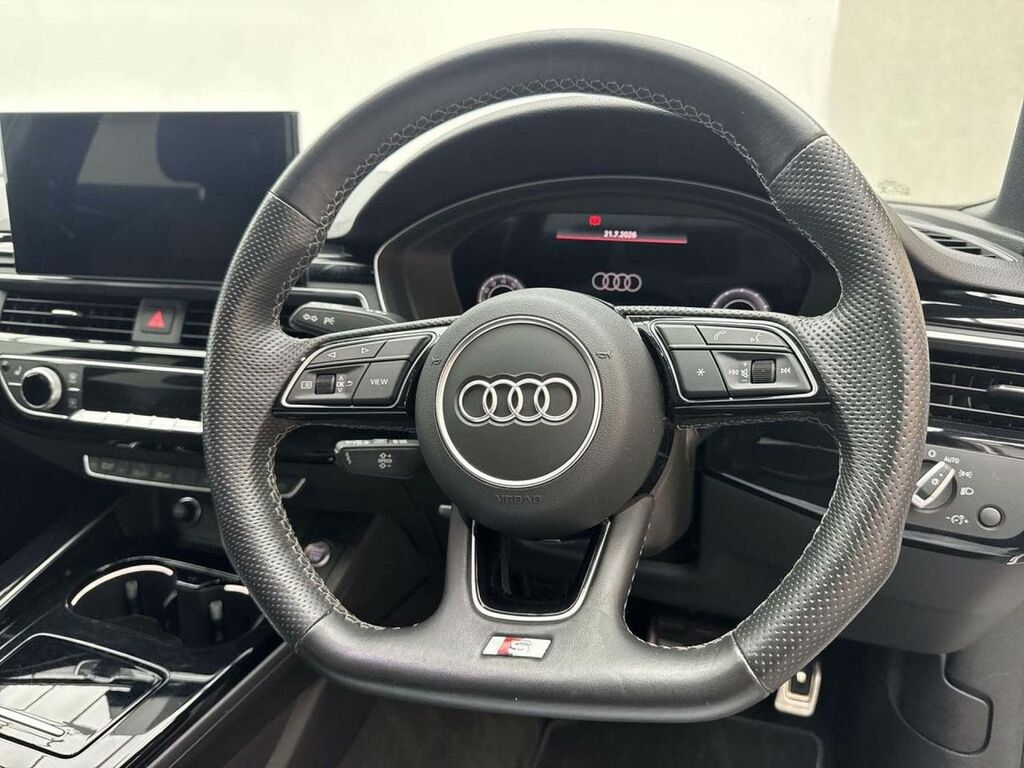 Audi A4 2.0 Tfsi 35 Black Edition S Tronic Black #24