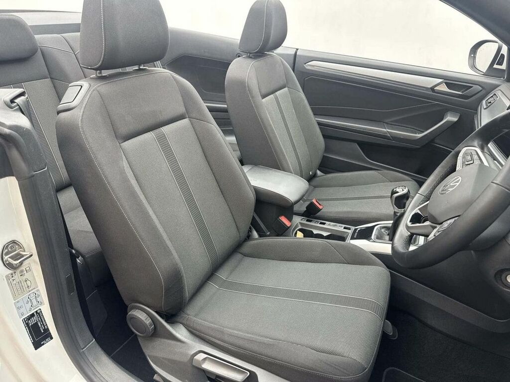 Volkswagen T-Roc 1.0 Tsi 110 Active Grey #12