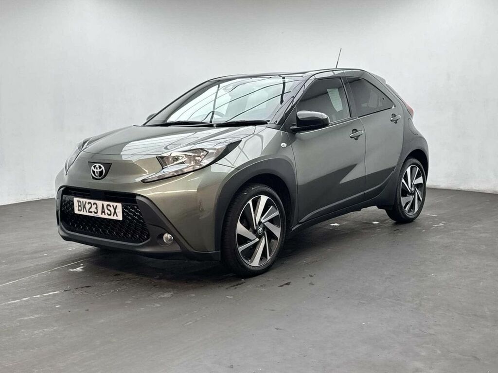 Toyota Aygo X 1.0 Aygo X Edge Vvt-i Green #4