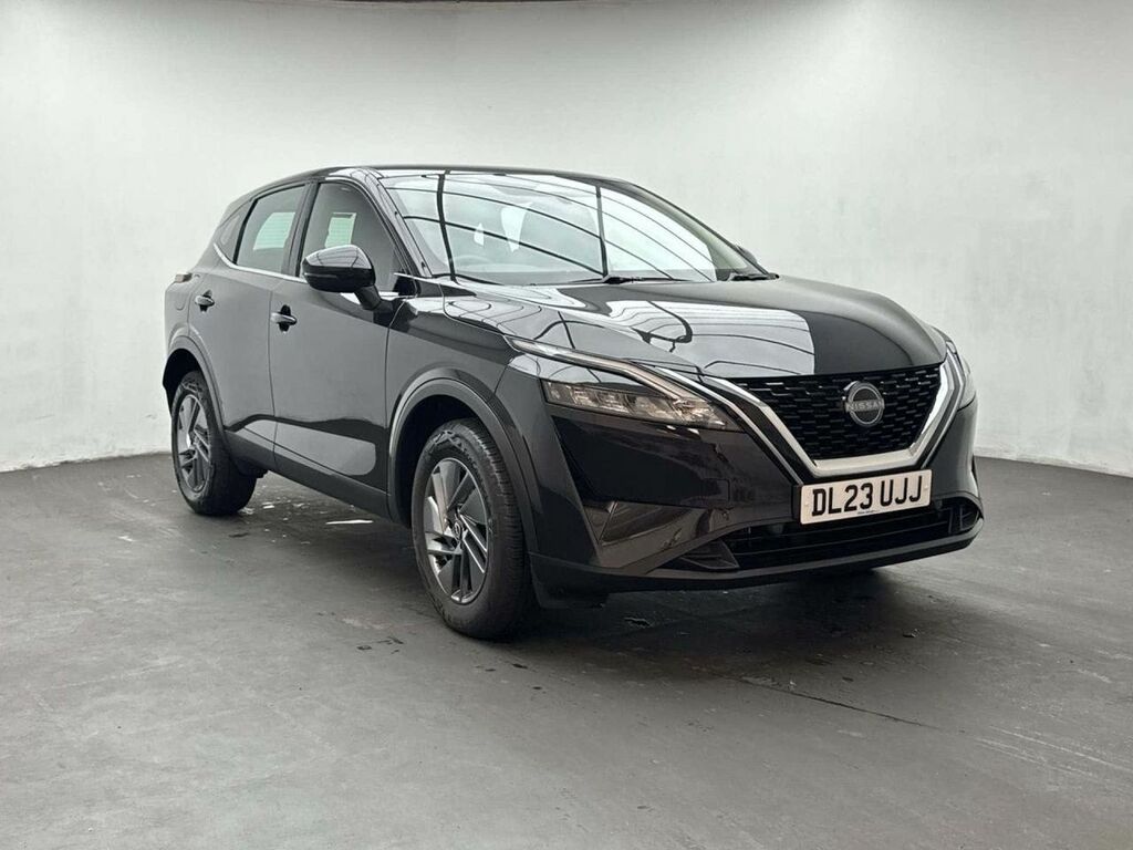 Nissan Qashqai 1.3 Qashqai Acenta Premium Dig-t Mhev DL23UJJ Black #2