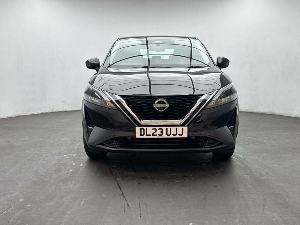 Nissan Qashqai 1.3 Qashqai Acenta Premium Dig-t Mhev DL23UJJ Black #3