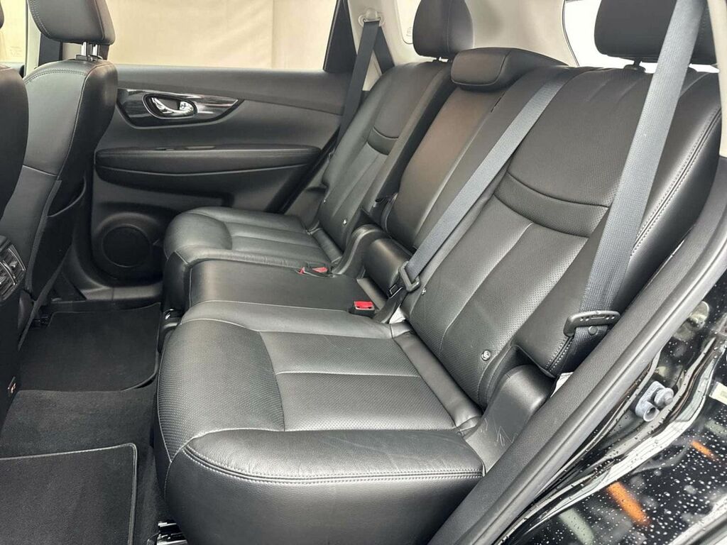 Nissan X-Trail Dci N-tec Black #32
