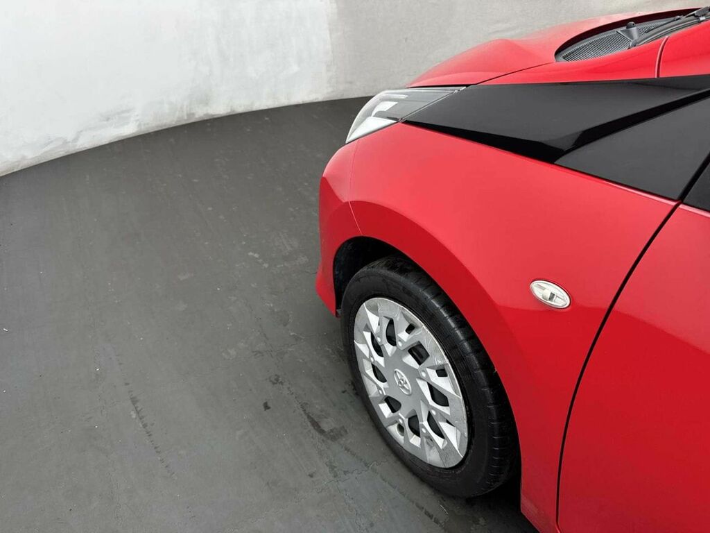 Toyota Aygo X X White #33
