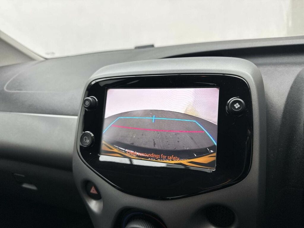 Toyota Aygo X X White #15