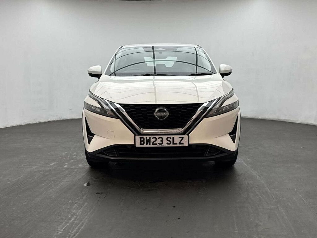 Nissan Qashqai 1.3 Qashqai Acenta Premium Dig-t Mhev Cvt BW23SLZ White #3