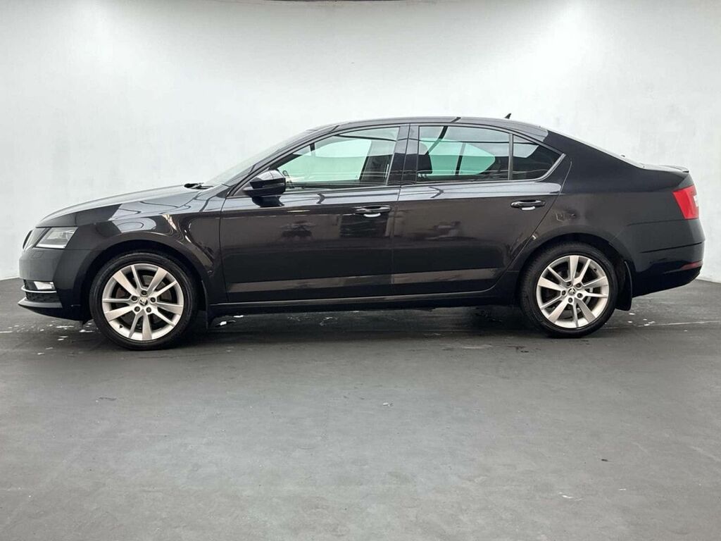 Skoda Octavia 2.0 Octavia Se L Tsi Black #5