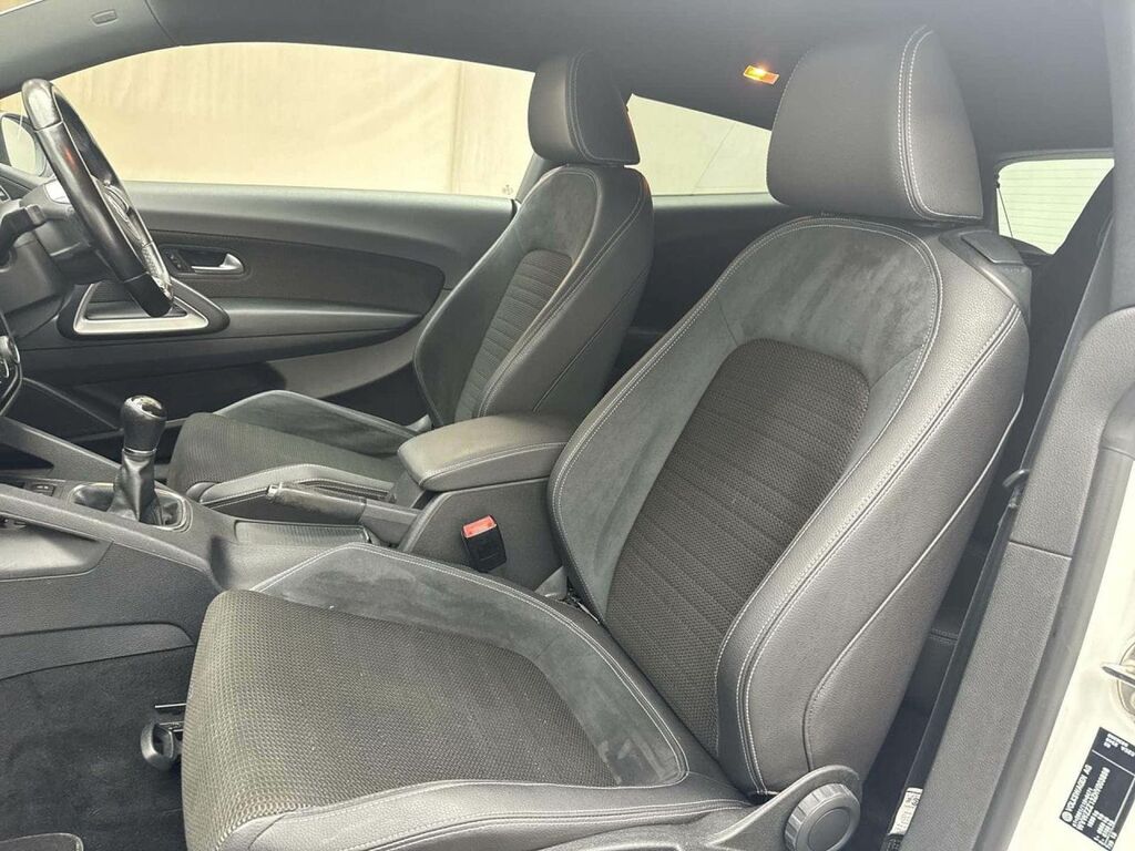 Volkswagen Scirocco Hatchback 1.4 Tsi Gt Black Edition Euro 6 Ss Red #31