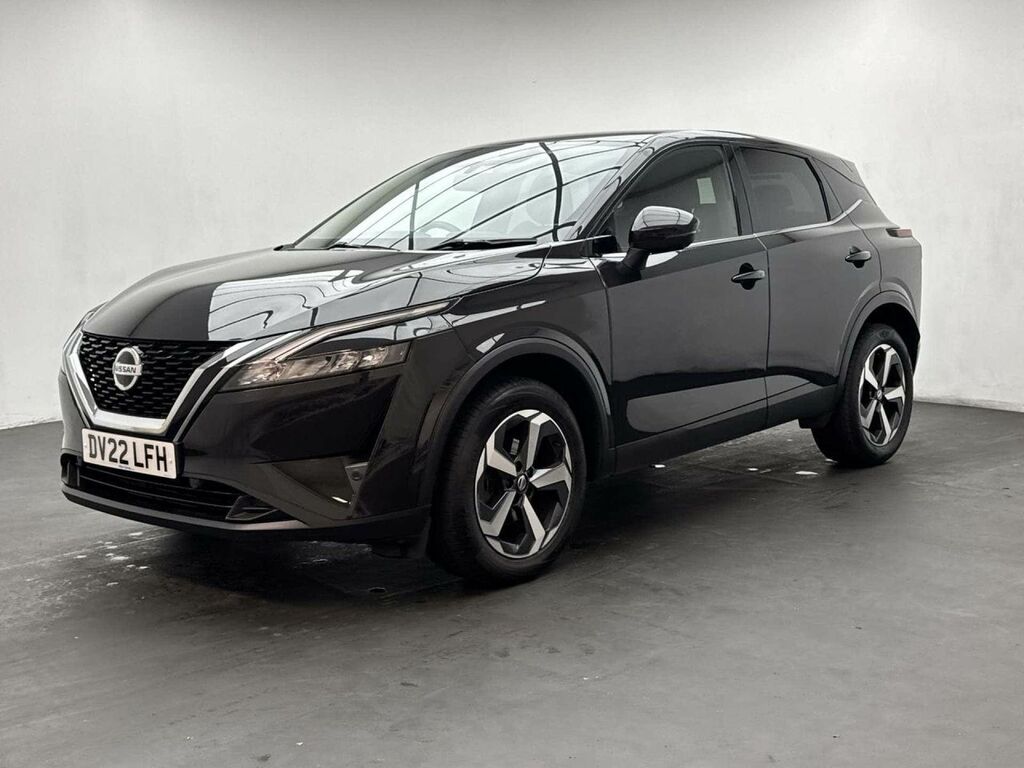 Nissan Qashqai 1.3 Qashqai N-connecta Dig-t Mhev Black #4