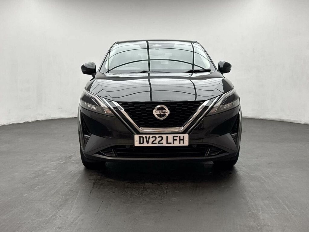 Nissan Qashqai 1.3 Qashqai N-connecta Dig-t Mhev Black #3