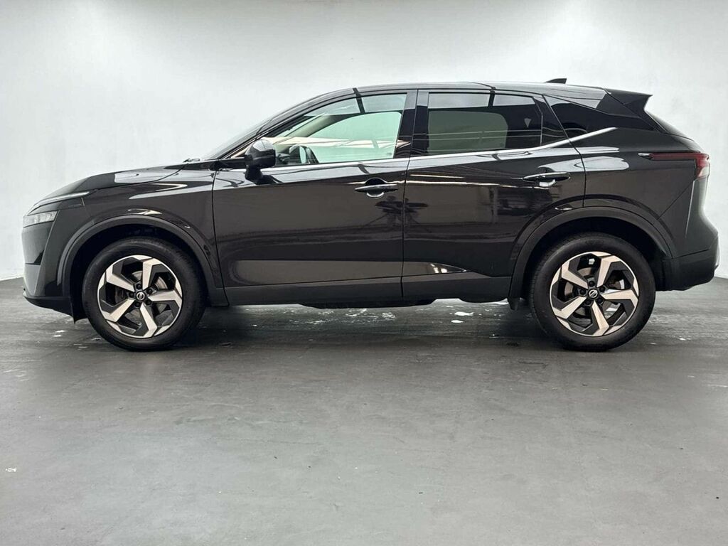 Nissan Qashqai 1.3 Qashqai N-connecta Dig-t Mhev Black #5