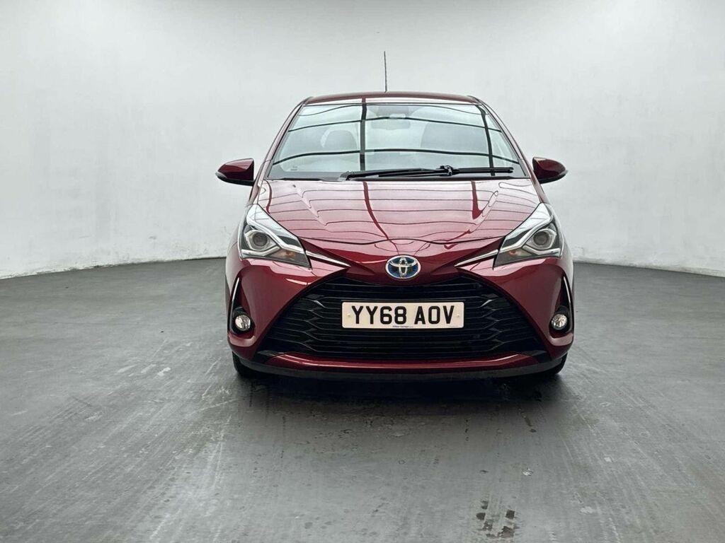 Toyota Yaris 1.5 Yaris Excel Vvt-i Hev Cvt Red #3