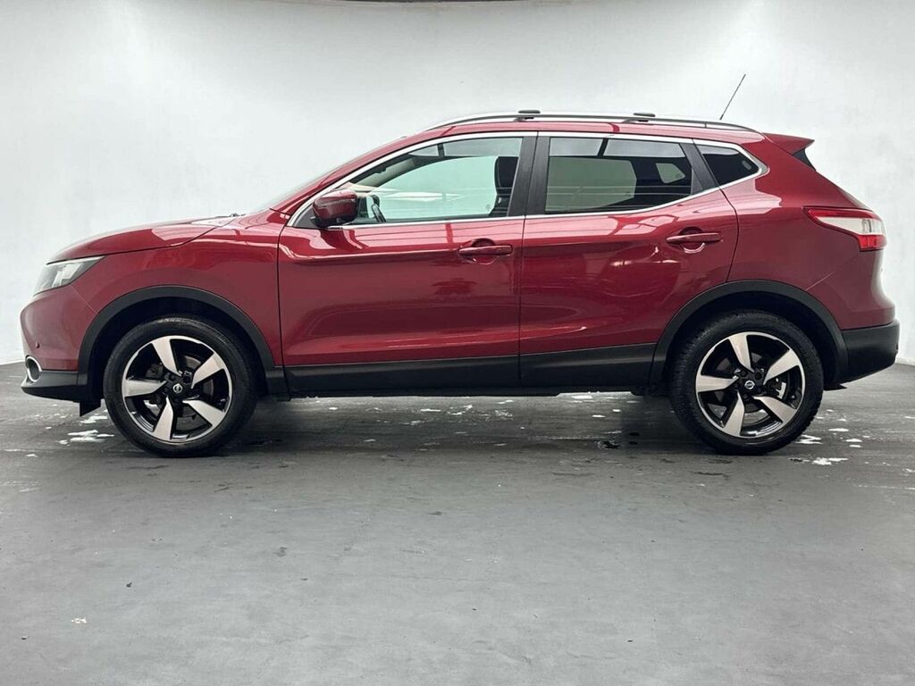 Nissan Qashqai 1.2 Qashqai N-connecta Dig-t Red #5