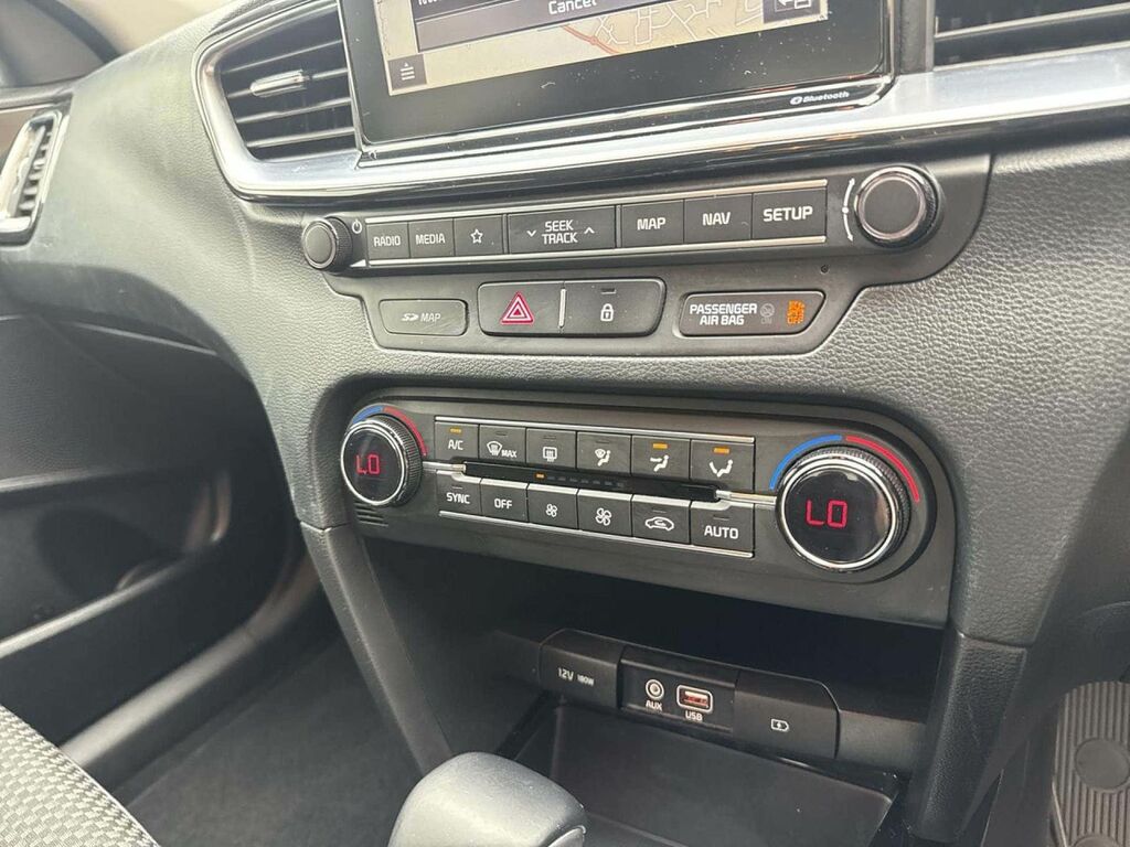 Kia Ceed 1.4T Gdi Isg Gt-line Lunar Edition Dct Silver #17