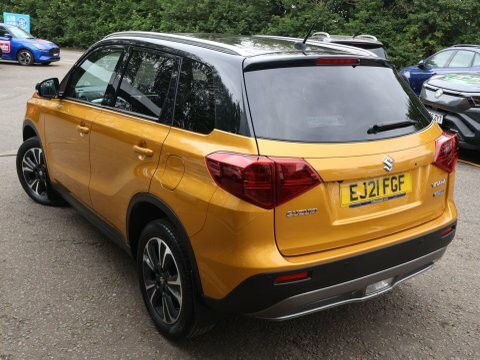 Suzuki Vitara 1.4 Boosterjet Mhev Yellow #3