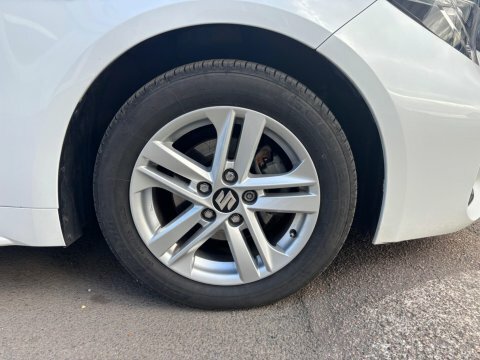Suzuki Swace 1.8H Motion Cvt  #3