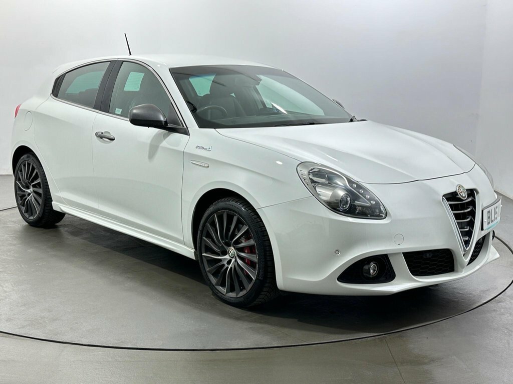 Alfa Romeo Giulietta 1.4L Qv Line White