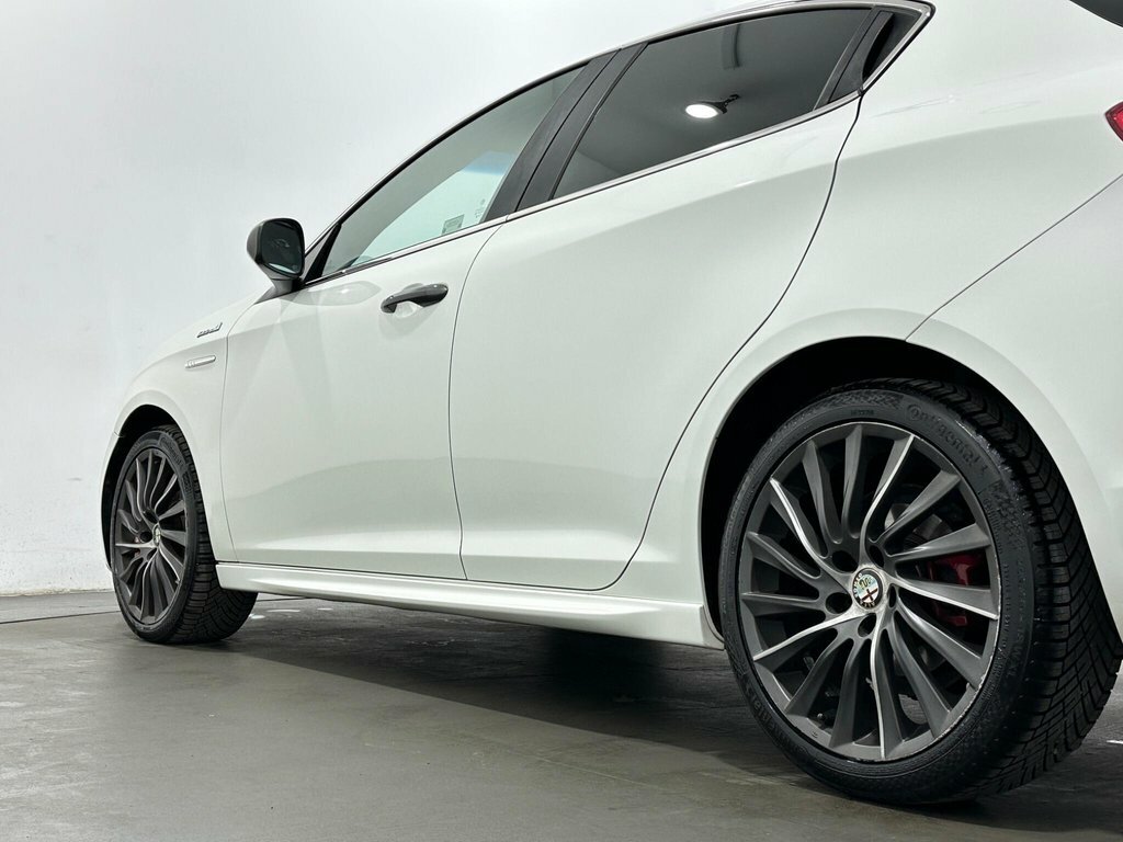 Alfa Romeo Giulietta Giulietta Qv Line Jtdm-2 Red #43