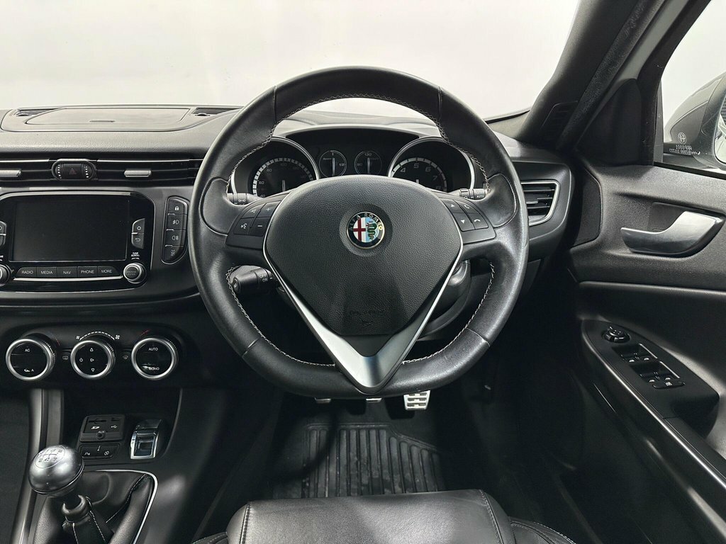 Alfa Romeo Giulietta Giulietta Qv Line Jtdm-2 Red #11