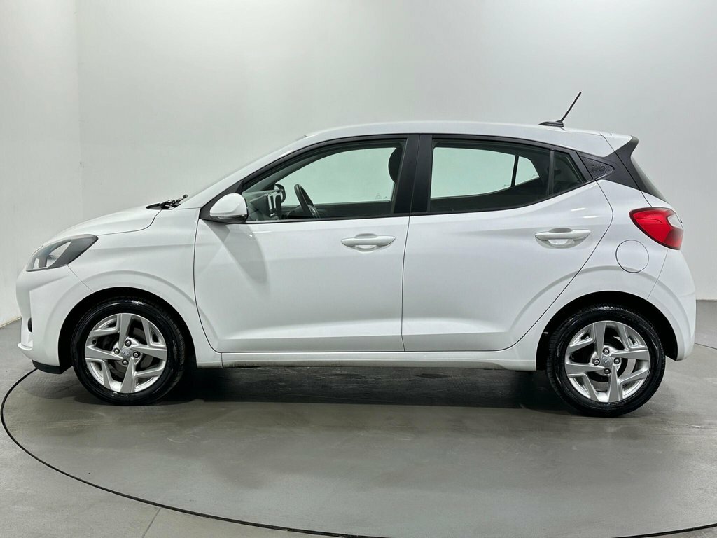 Hyundai I10 1L Se Connect HF21ZDR White #4