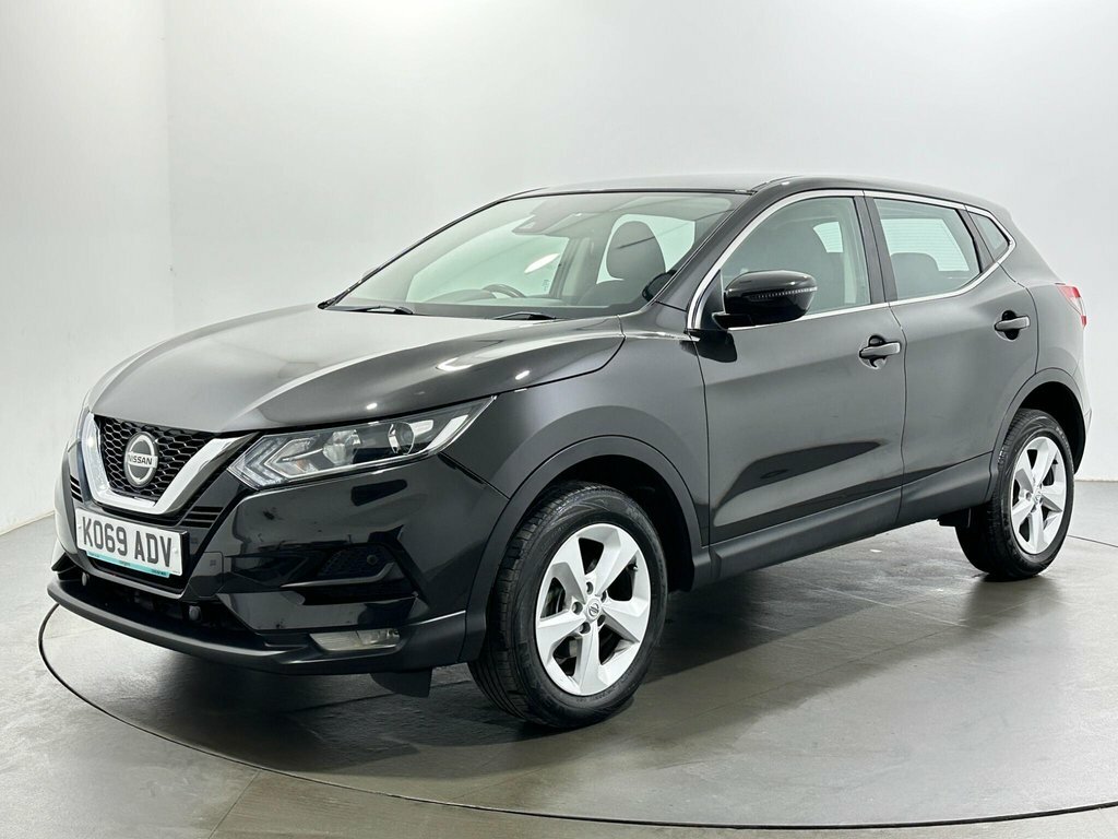 Nissan Qashqai 1.3L Acenta Premium KO69ADV Black #3