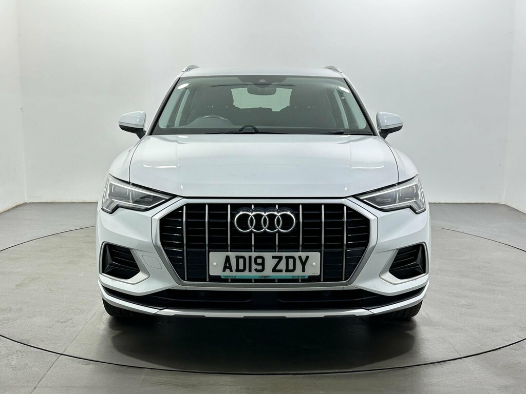 Audi Q3 1.5L Sport AD19ZDY White #2