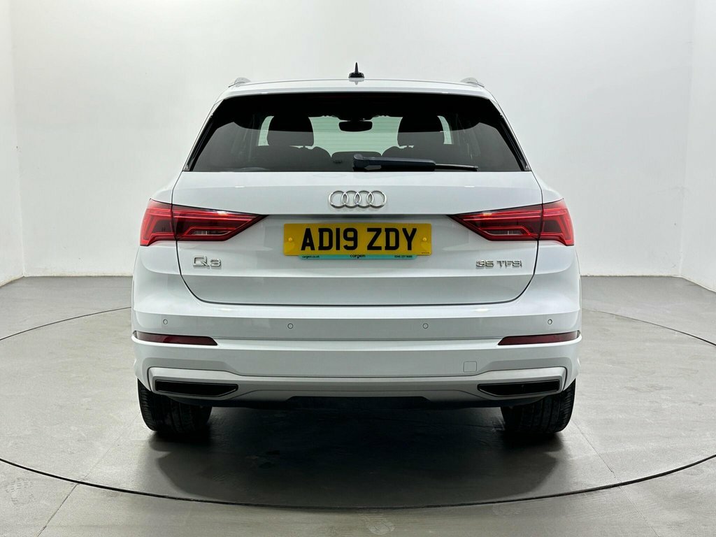 Audi Q3 1.5L Sport AD19ZDY White #6
