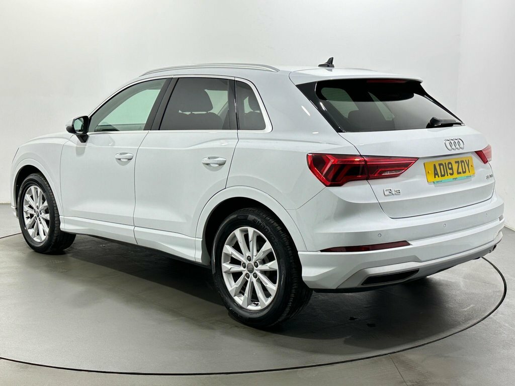 Audi Q3 1.5L Sport AD19ZDY White #5