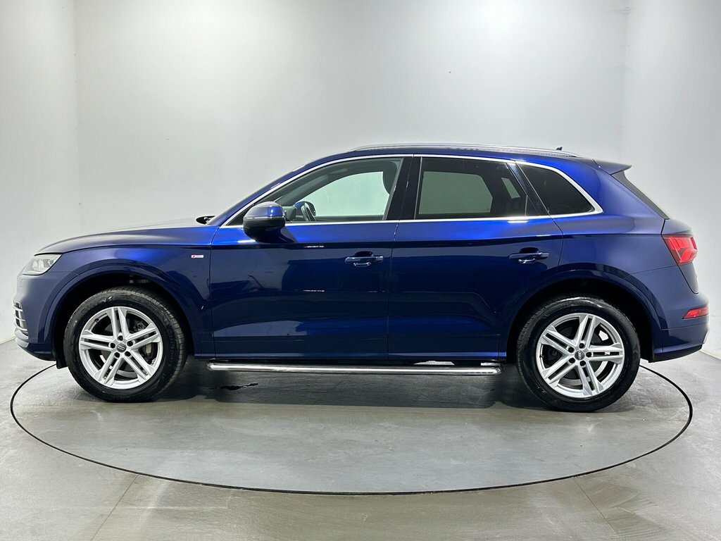 Audi Q5 2L S Line NJ18PNX Blue #4
