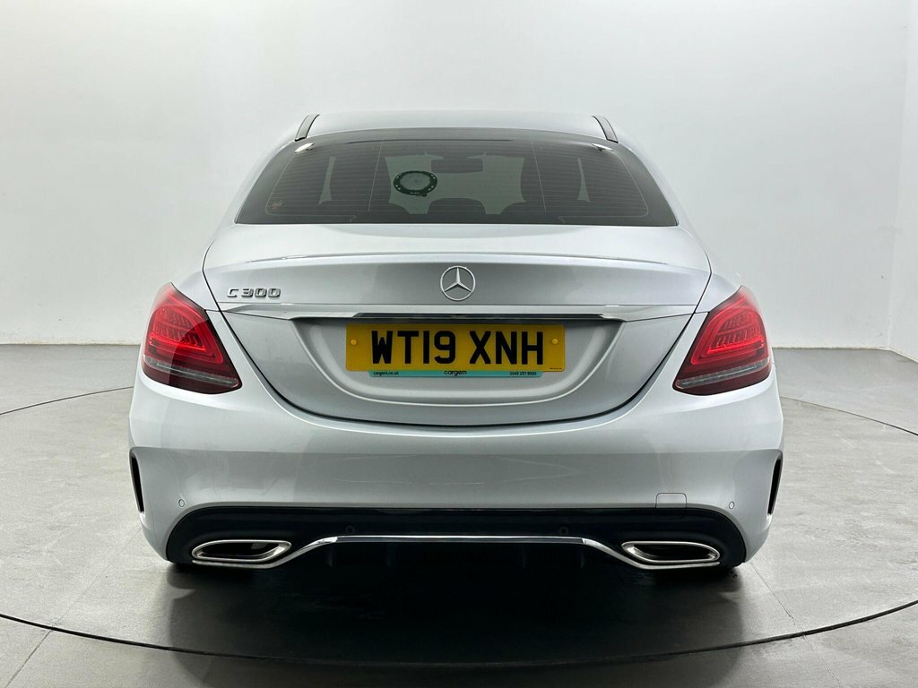 Mercedes-Benz C Class 2L Amg Line Silver #6