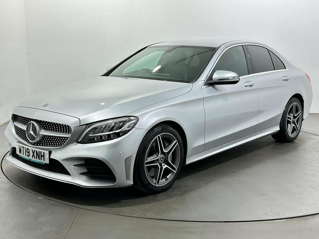 Mercedes-Benz C Class 2L Amg Line Silver #3