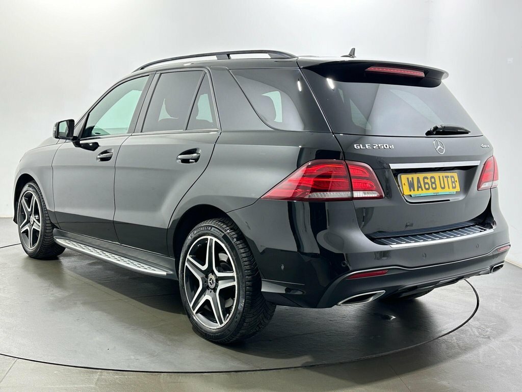 Mercedes-Benz GLE Class 2.1L Amg Night Edition Black #5