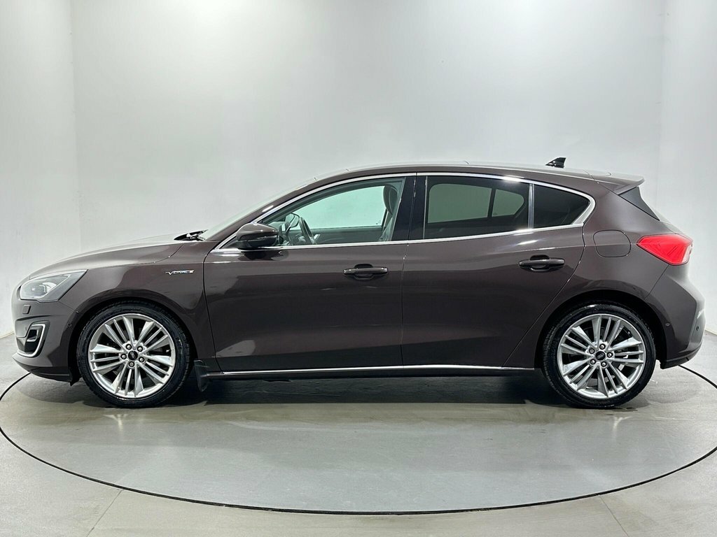 Ford Focus 2L Vignale Purple #4
