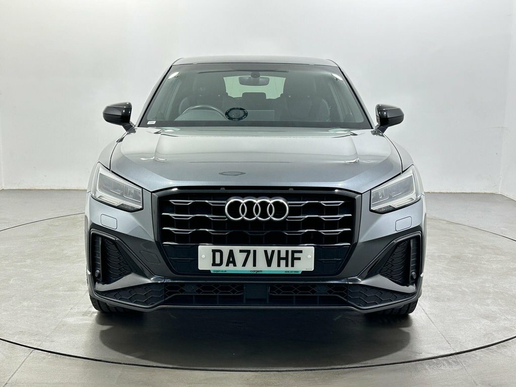 Audi Q2 1L Black Edition DA71VHF Grey #2