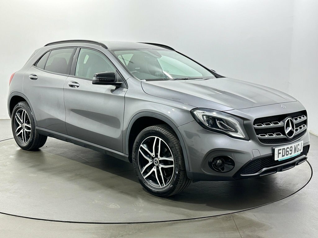 Mercedes-Benz GLA Class 1.6L Urban Edition Grey
