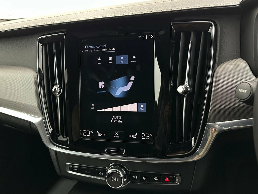 Volvo S90 2.0 T4 Momentum Plus 188 Bhp1 Ownerfsh2keys Blue #24