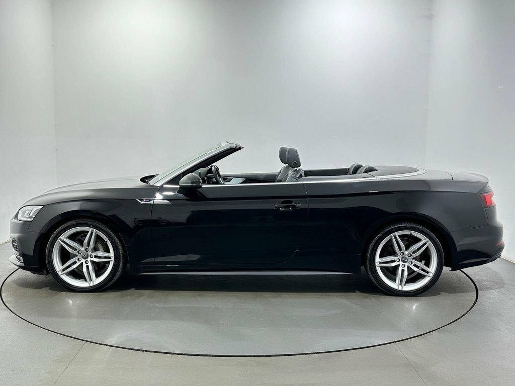 Audi A5 2L S Line YL69VXJ Black #4