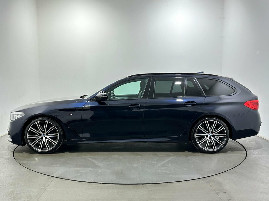 BMW 5 Series 3L M Sport EN68XHB Black #4