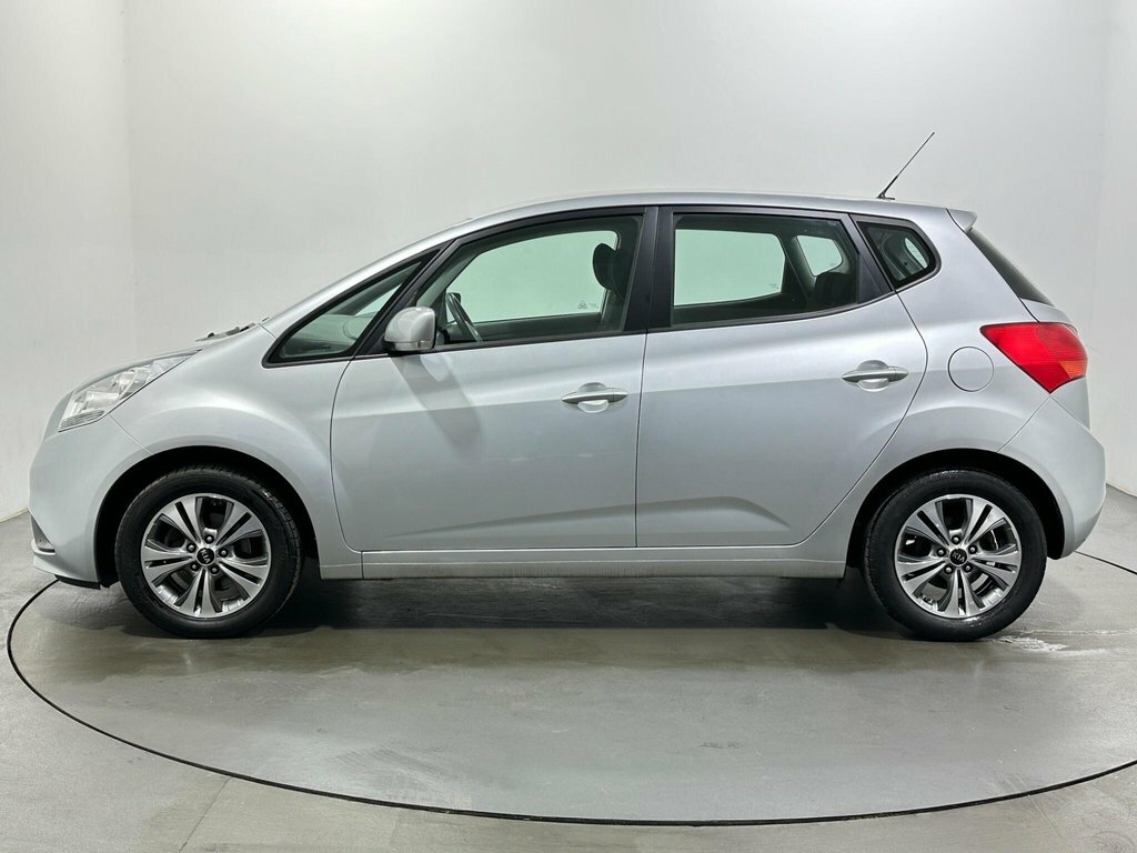 Kia Venga 1.6L 2 Silver #4