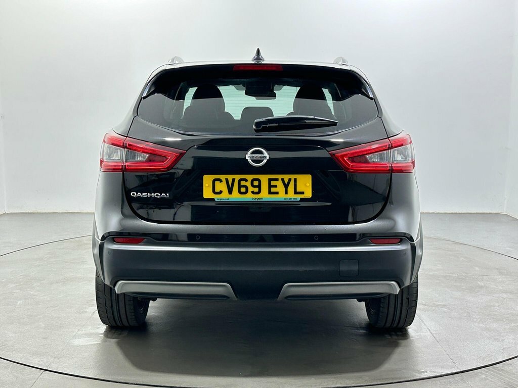Nissan Qashqai 1.3L Tekna CV69EYL Black #6