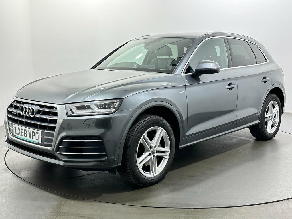 Audi Q5 2L S Line LX68WPO Grey #3
