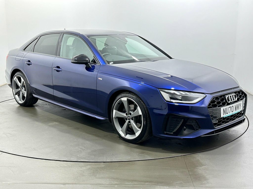 Audi A4 2L Black Edition Blue
