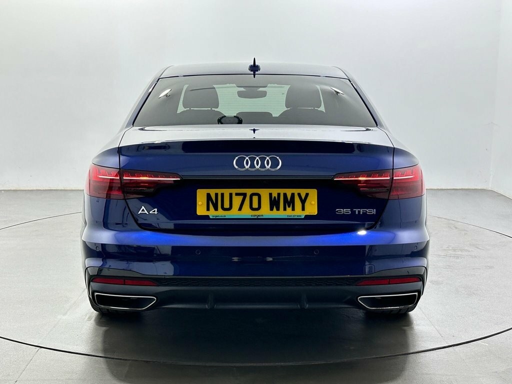 Audi A4 2L Black Edition Blue #6