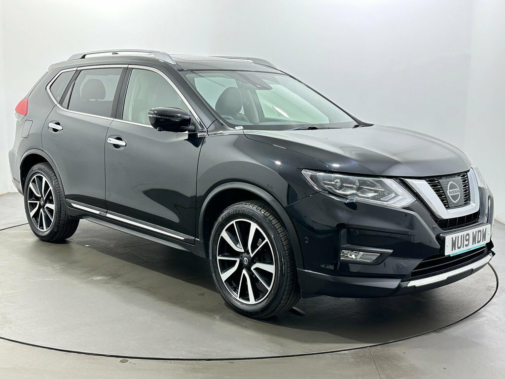 Nissan X-Trail 1.6L Tekna Black