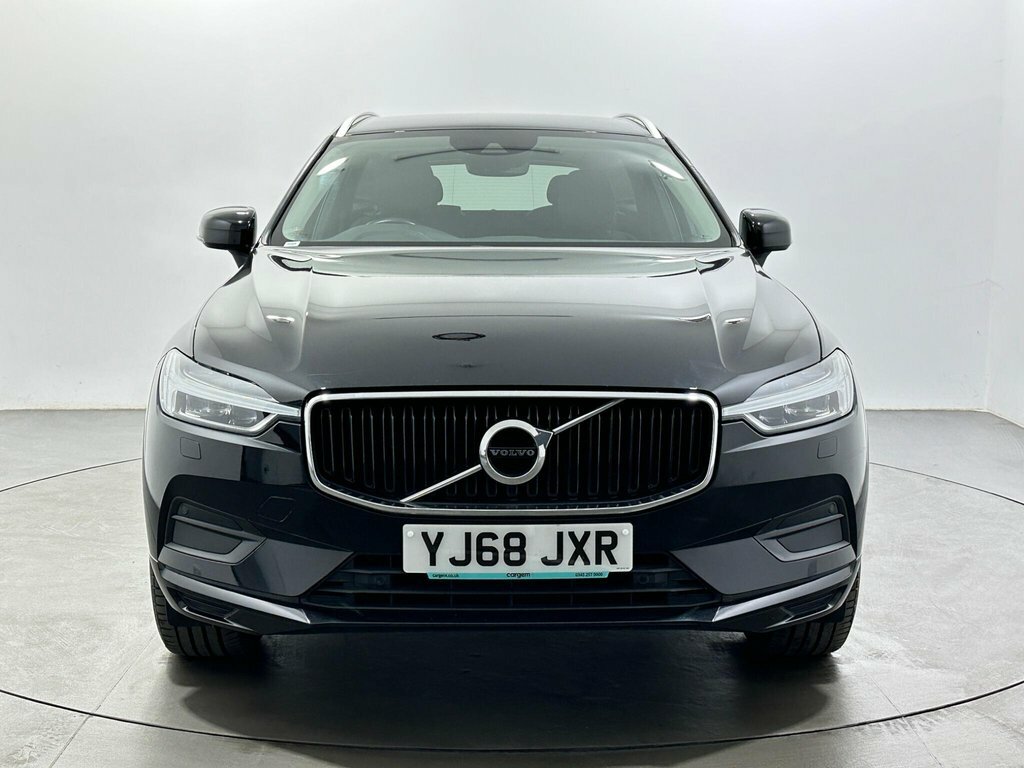 Volvo XC60 2L Momentum YJ68JXR Black #2