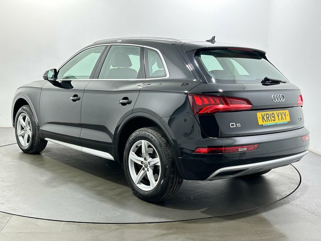 Audi Q5 2L Sport KR19YXY Black #5