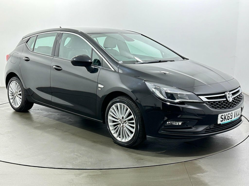 Vauxhall Astra 1.4L Elite Nav SK69VKA Black