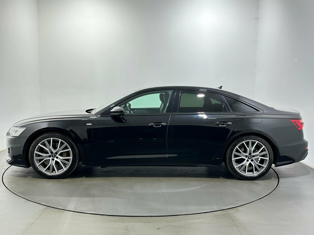 Audi A6 Saloon 2L Black Edition Black #4