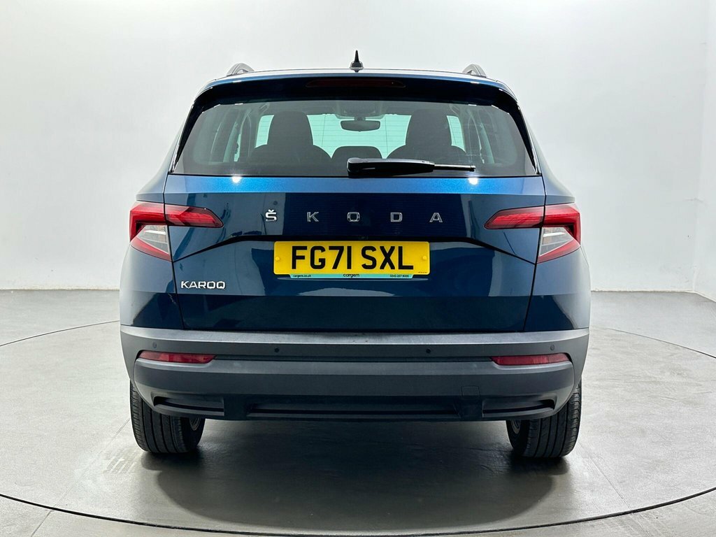 Skoda Karoq 2L Se Technology FG71SXL Blue #6