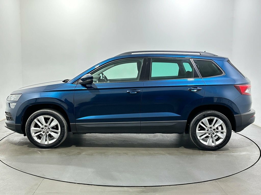 Skoda Karoq 2L Se Technology FG71SXL Blue #4
